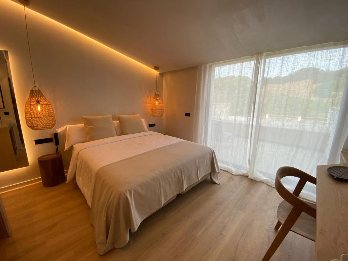 Hotel S'estancia Es Mercadal
